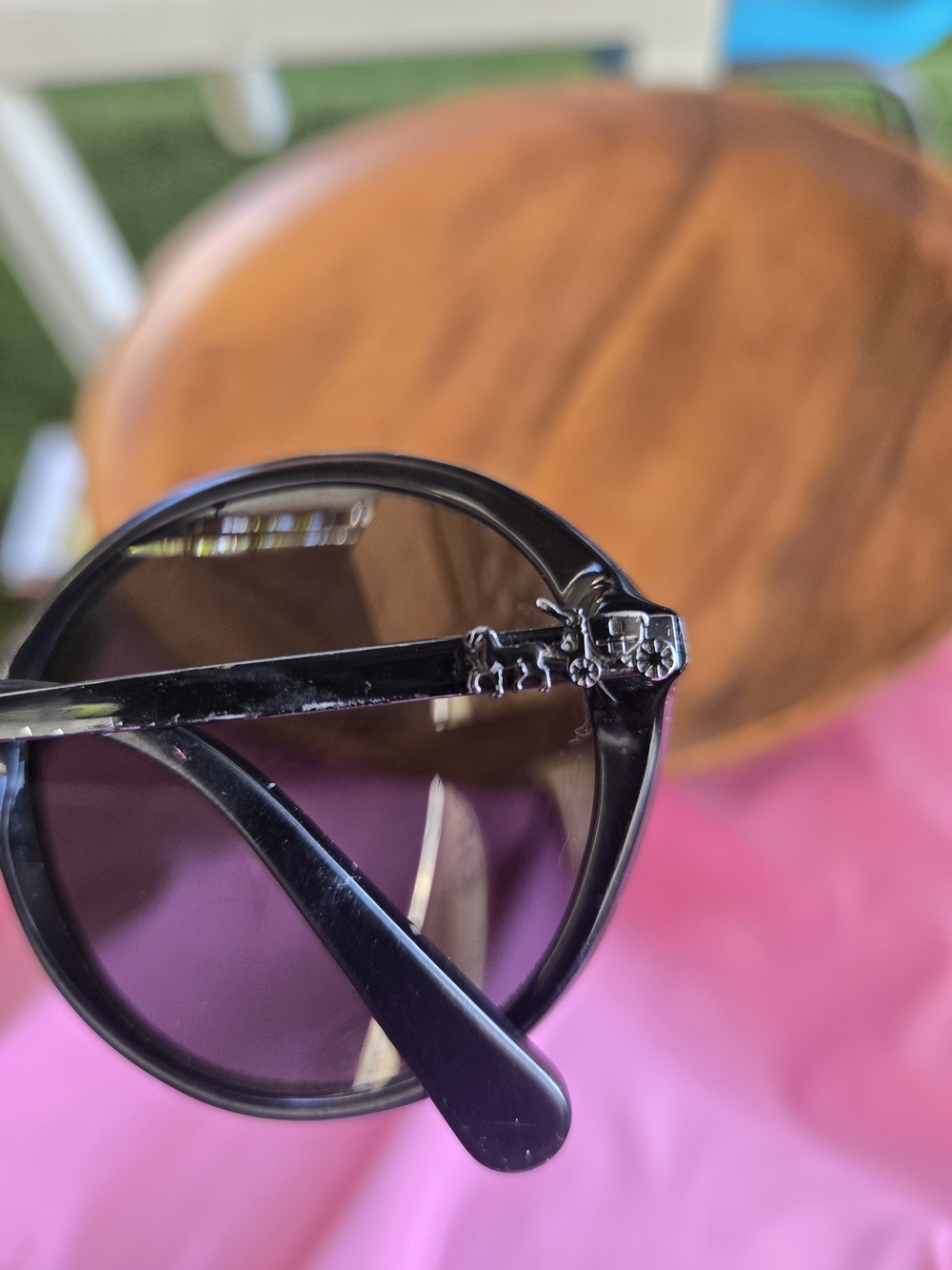 Coach HC8214 Round Black Sunglasses 56-16-140 (READ DESCRIPTION / AS-IS) - Picture 8 of 8